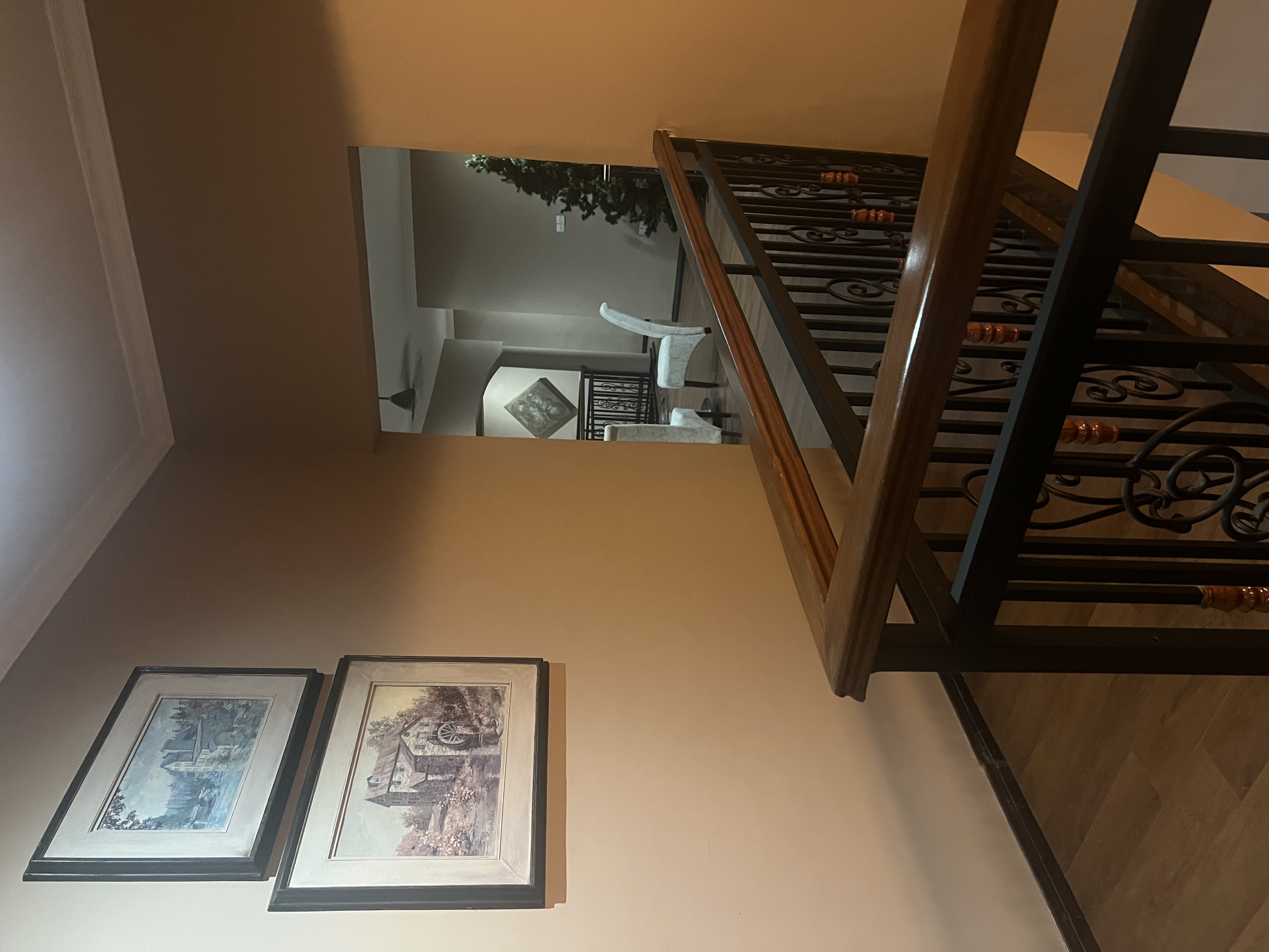 Royal Manor GH property photo 32