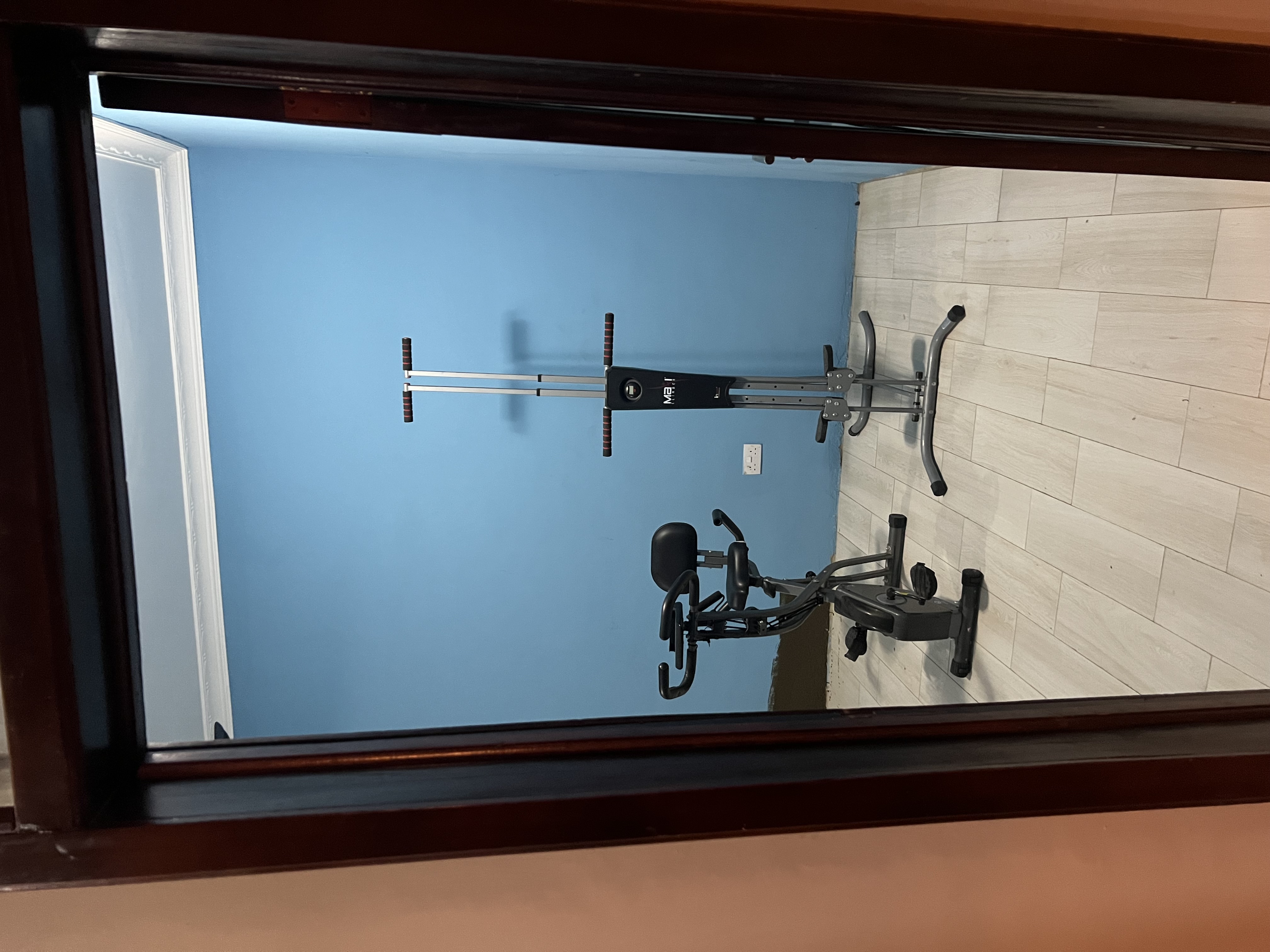 Royal Manor GH property photo 35